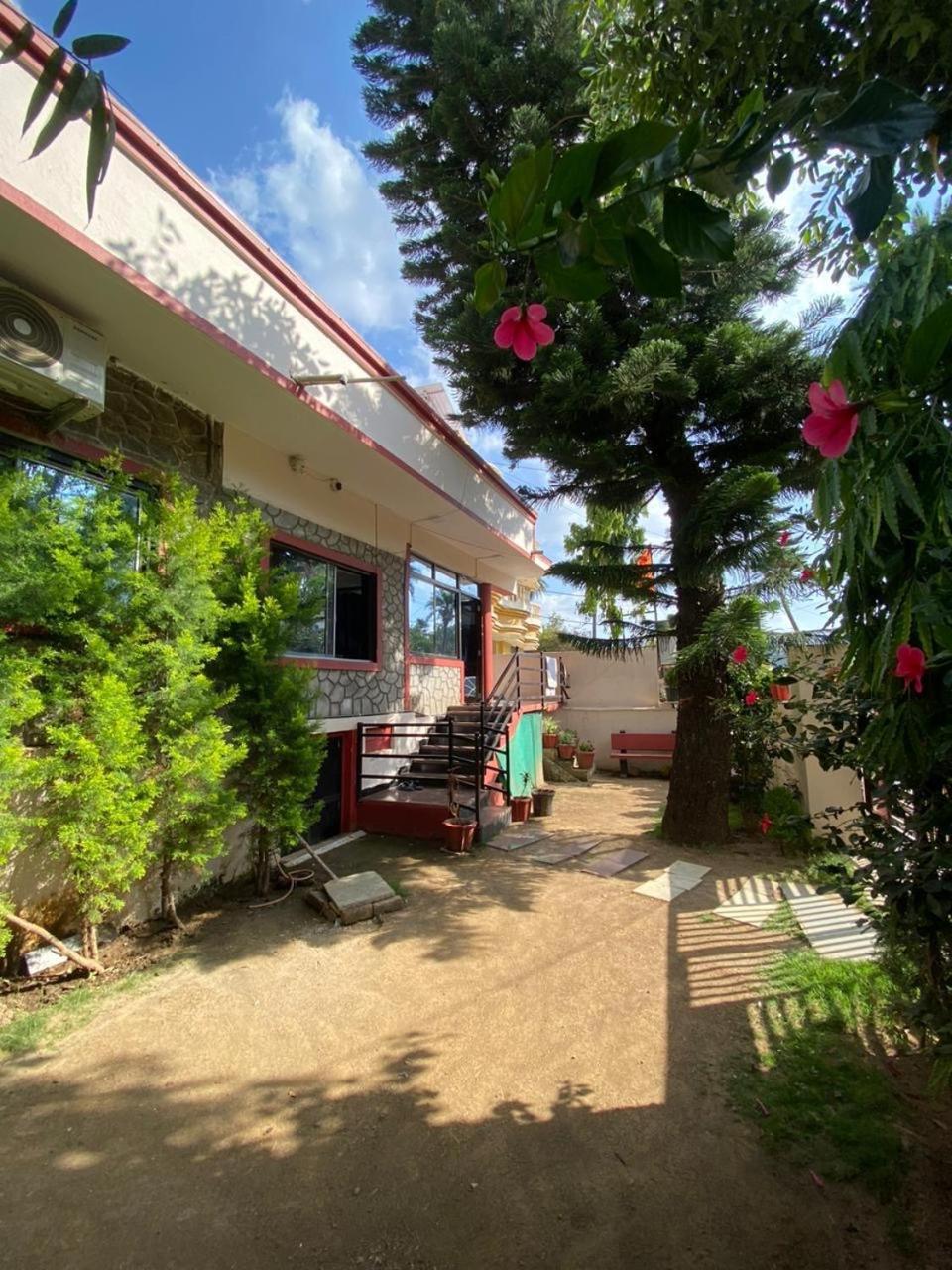 New Rc Villa Маунт Абу Екстериор снимка